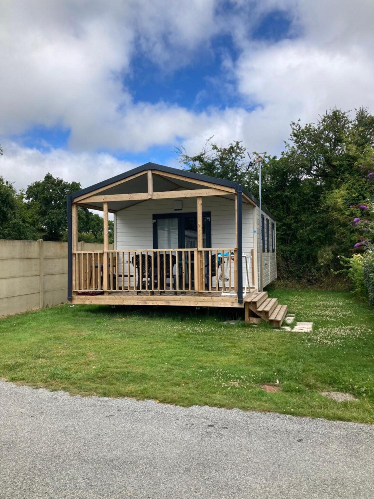 Camping De Brouel Ambon Exterior foto